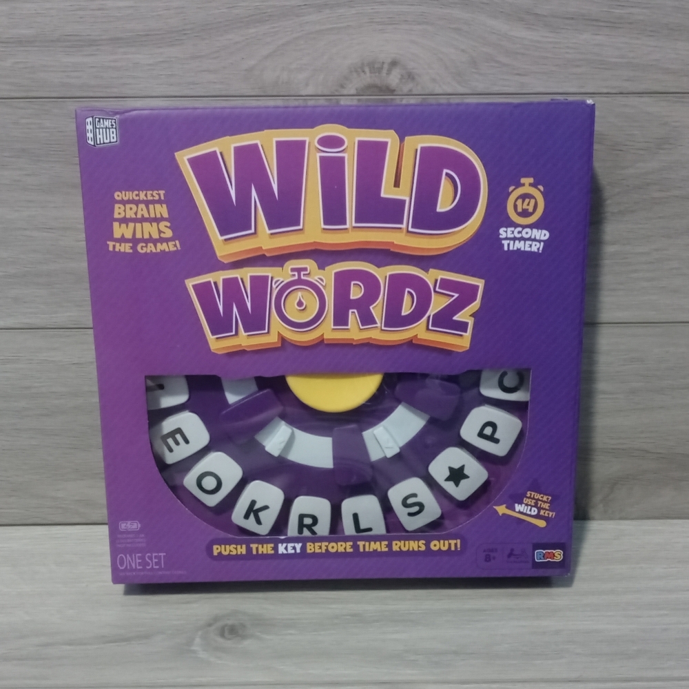 Wild Wordz Word Game - NWT/New - Ages 8+
